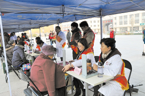 靜海縣志愿者深入基層，奉獻(xiàn)愛(ài)心溫暖社會(huì)
